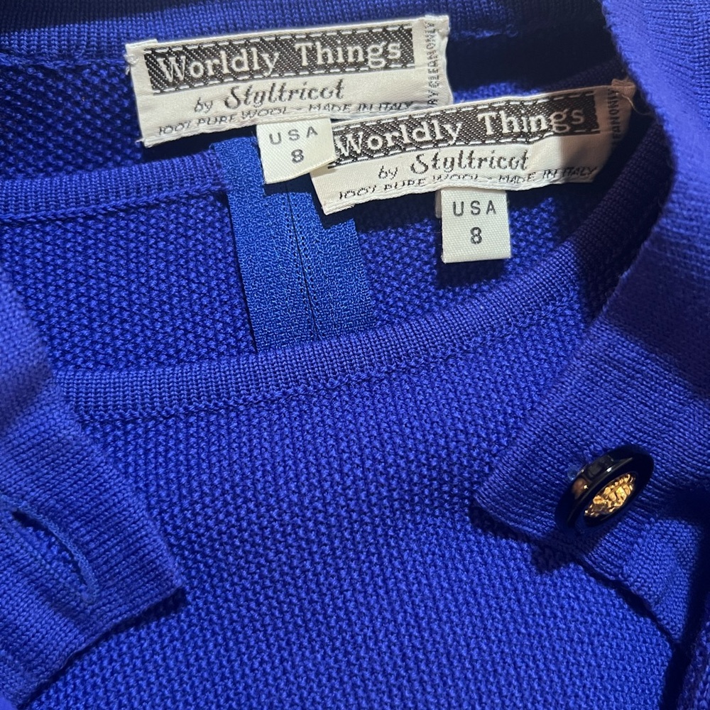 Beautiful Colbalt Blue vintage cardigan set size 8 (medium) with stretch. - Picture 3 of 4